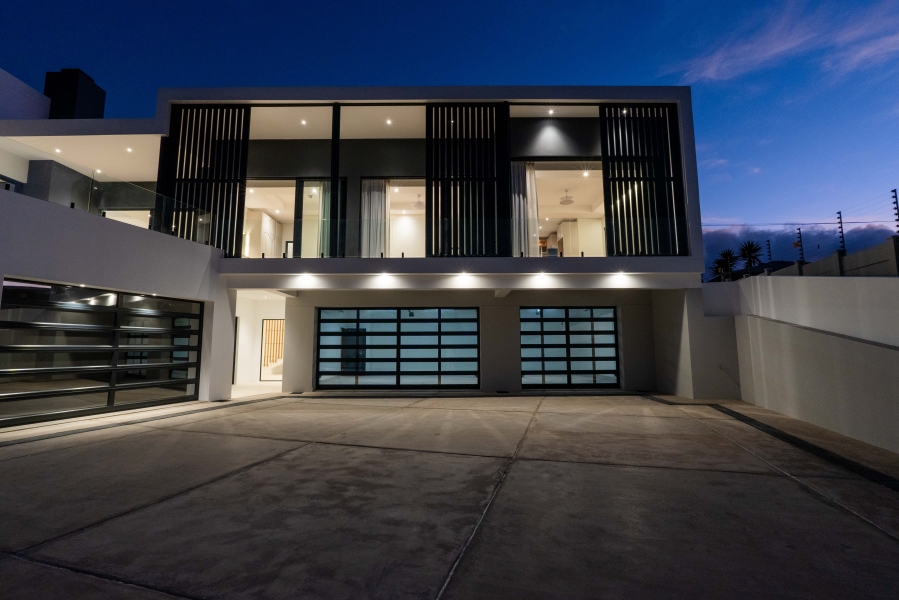 To Let 3 Bedroom Property for Rent in Mossel Bay Central Western Cape